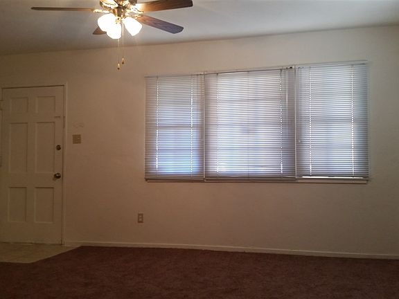 4th image of 410 S 22nd Ave