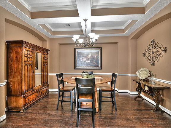 4th image of 28015 Brandy Creek Ln