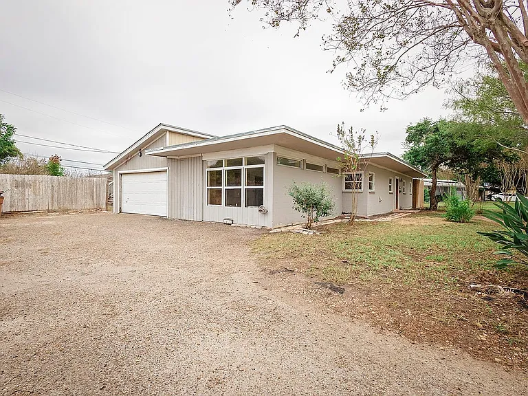 6033 Rio Vista Ave — Photo 13