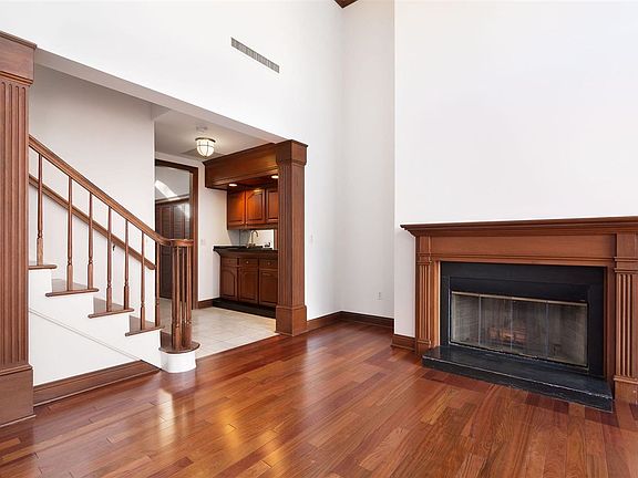 5th image of 5 Half Moon Isle #Townhouse