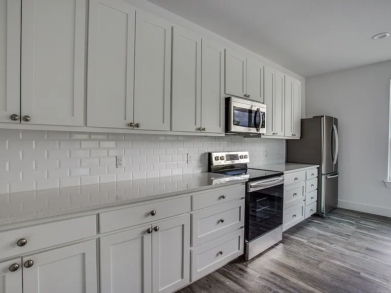 3218 Forest Park Blvd — Photo 4