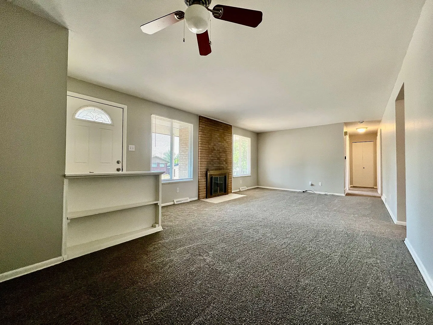Wonderful Home Near Arapahoe Road and Colorado Blvd — Photo 3