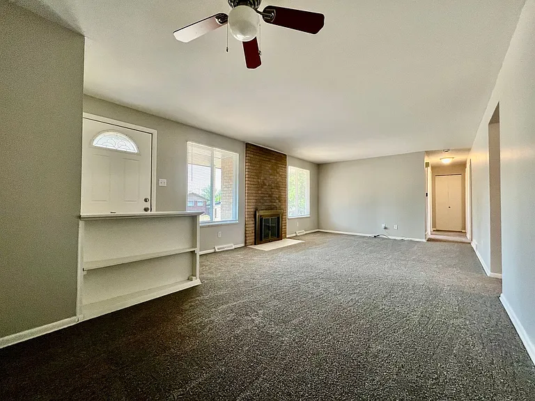 7135 S Birch Way — Photo 3