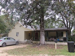 18 Terrys Chapel Rd, Foxworth, MS 39483