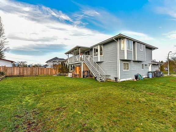 5th image of 9407 161st St #770