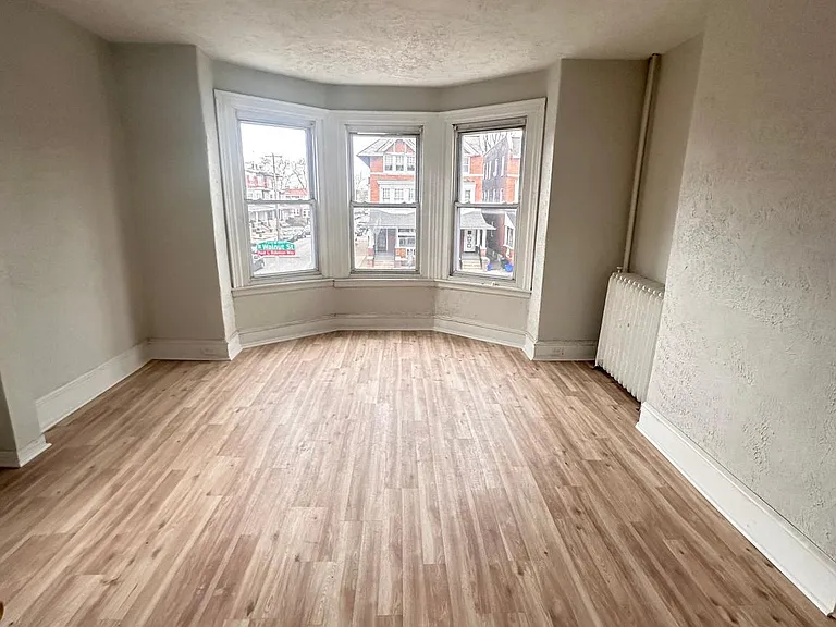 4950 Walnut St #2 — Photo 7