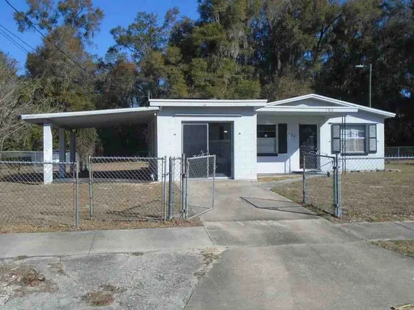 709 W Mansfield St, Deland, FL 32720