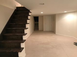 1532 S Napa St, Philadelphia, PA 19146