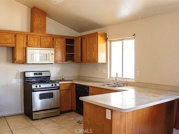 2nd image of 124 Old Drovers Ln