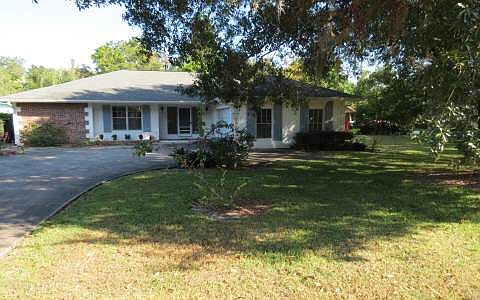 1st image of 2640 Lakeview Dr