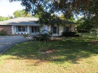 2640 Lakeview Dr, Sebring, FL 33870