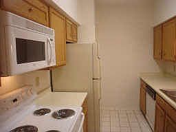 3rd image of 17435 Red Oak Dr #7435