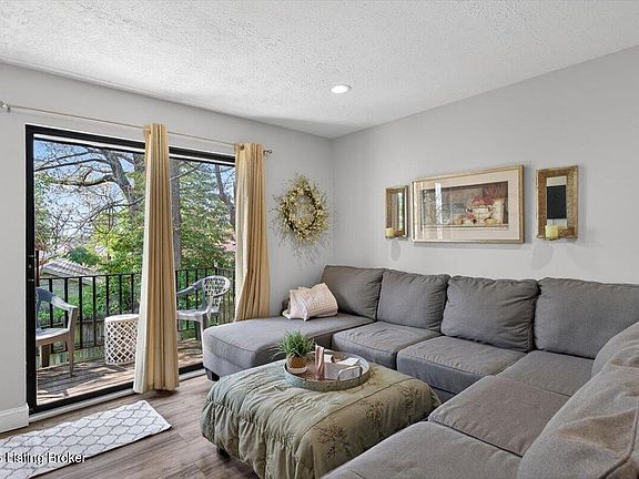 5th image of 7074 Wildwood Cir APT 165