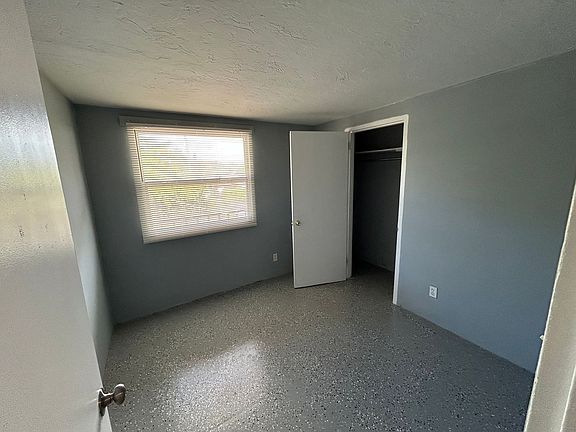 5th image of 2700 Palmadelia Ave #7