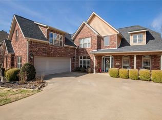 4203 W Pleasant Dr, Rogers, AR 72758