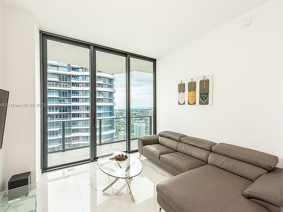 3rd image of 1300 S Miami Ave #Penthouse 4909