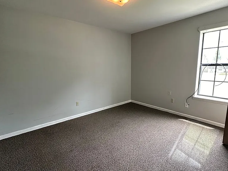 601 Bertig St — Photo 13