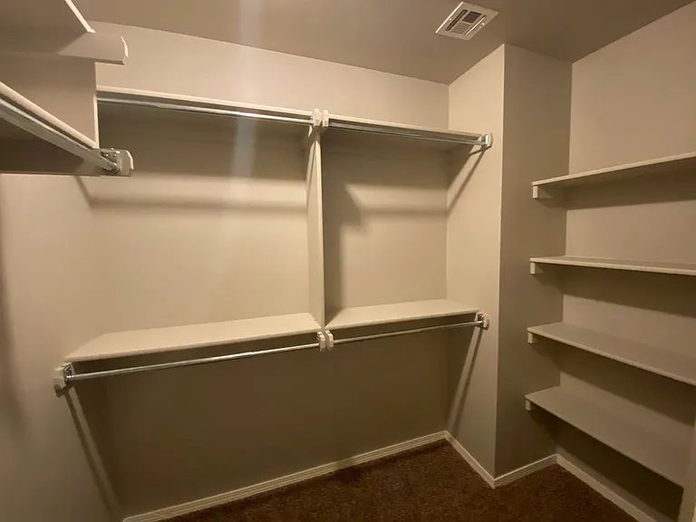 6933 Mayberry Ln — Photo 14