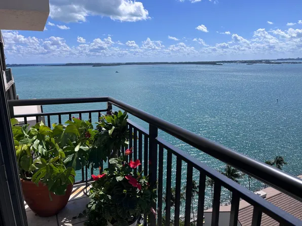 540 Brickell Key Dr APT 1721, Miami, FL 33131