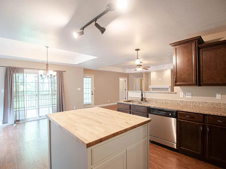 2228 Killington Dr — Photo 10