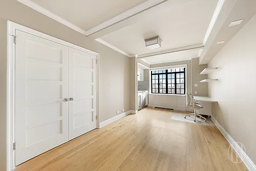 5 Tudor City Pl Photo 1