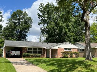 2378 W Contour Dr, Baton Rouge, LA 70809