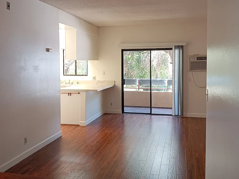 10965 Fruitland Drive — Photo 3