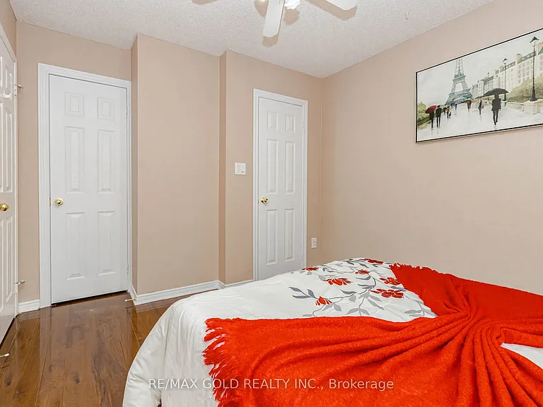 34 White Tail Cres — Photo 16