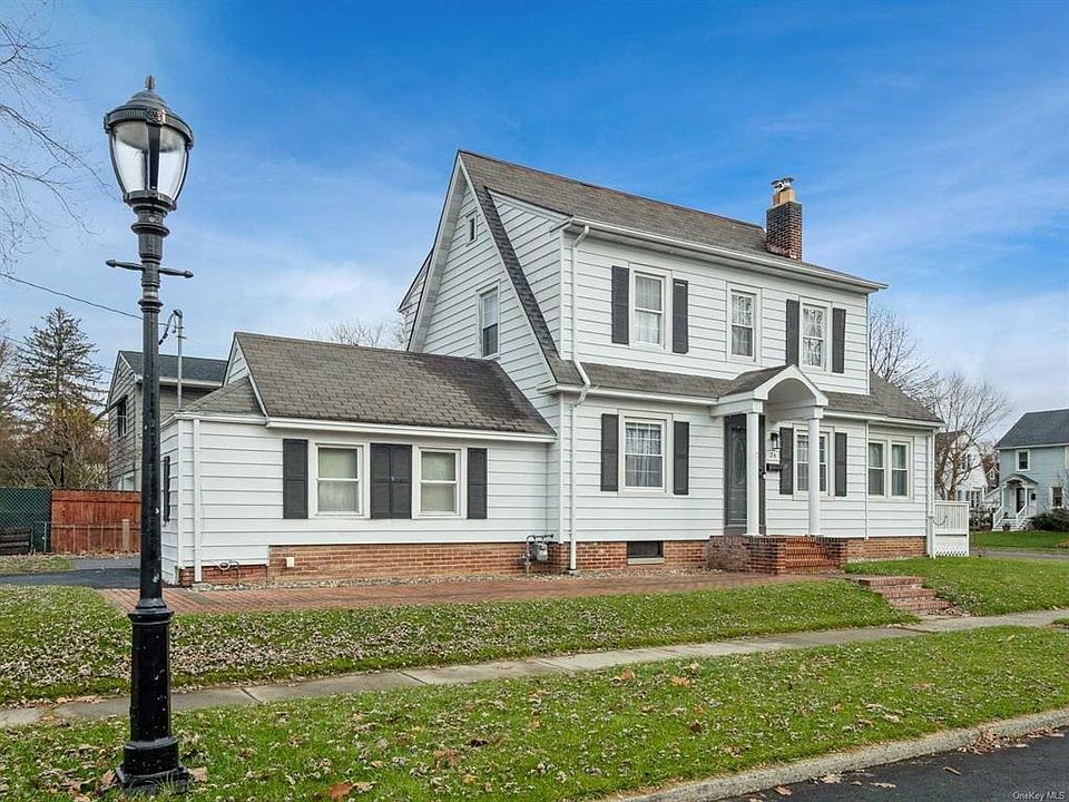 24 Kingston Avenue, Poughkeepsie, NY 12603 Zillow