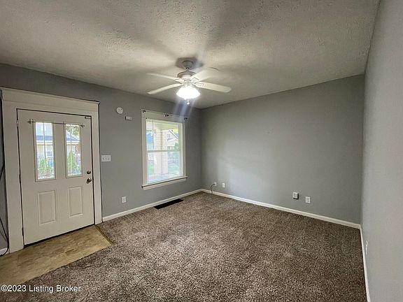 2nd image of 123 Boston Ct