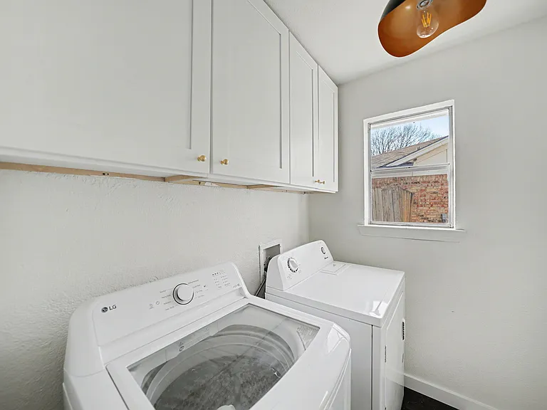3204 Lynbrook Dr — Photo 23
