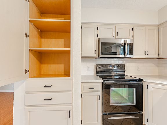 5th image of 14158 O St