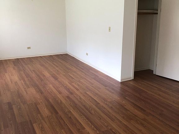 2nd image of 2222 W Farwell Ave