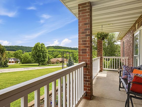 3rd image of 8343 Turkey Valley Ln
