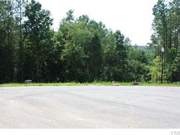 3rd image of 7 Cedar Rock Trl