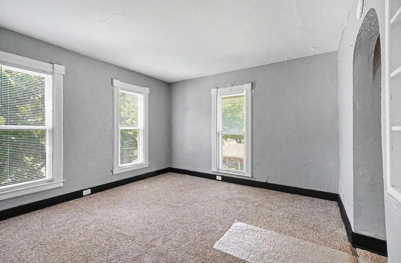 1 bed, 700 sqft, $1,400 — Photo 3