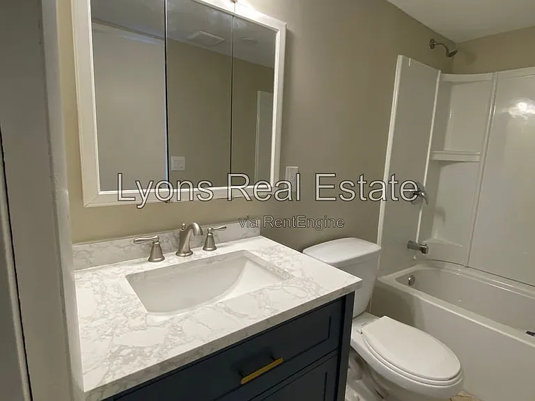 17407 Ellie Dr — Photo 12