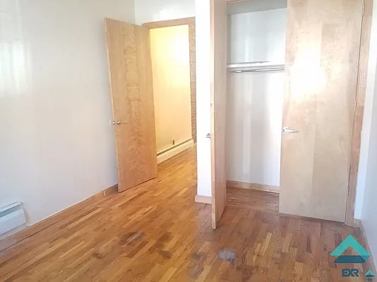 Rented by EXR | media 14