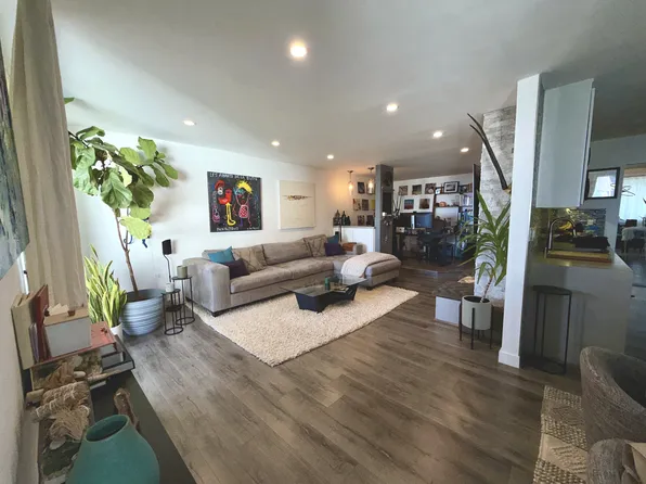 1230 Horn Ave APT 623, West Hollywood, CA 90069