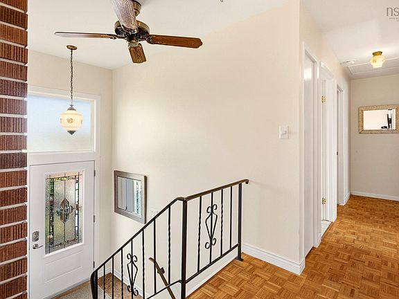 2nd image of 83 Ancaster Ct