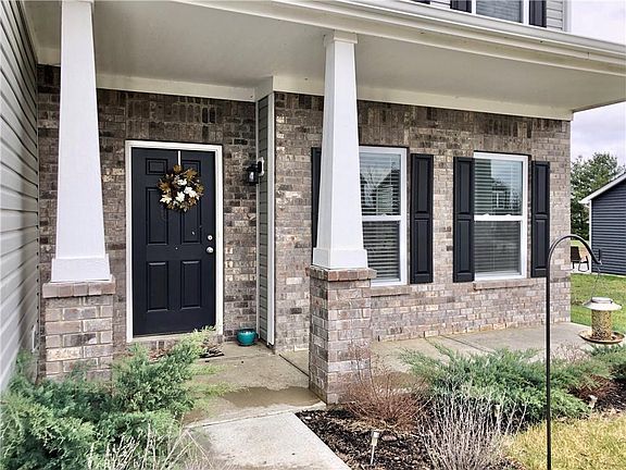 2nd image of 216 Lilly Ln