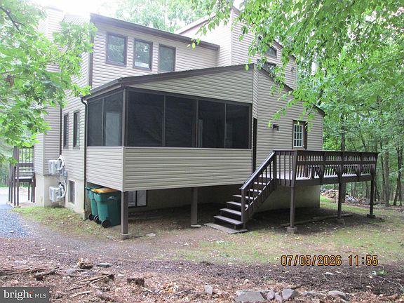 5th image of 207 Somerset Dr