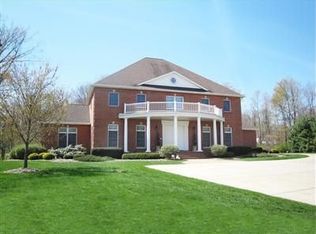 1703 Daffodil Trl, Poland, OH 44514