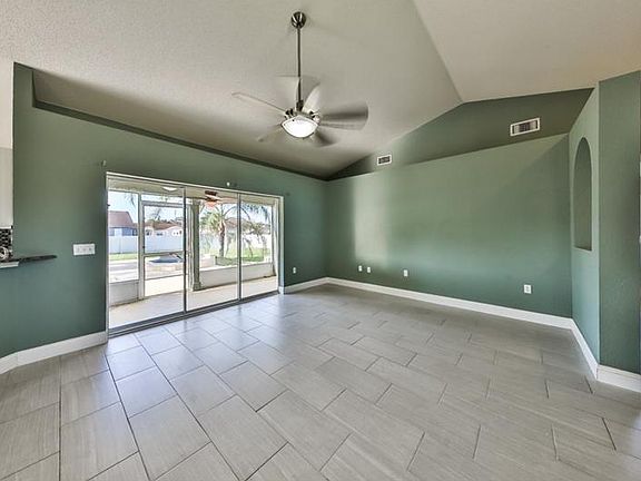 4th image of 4152 Buttonbush Cir