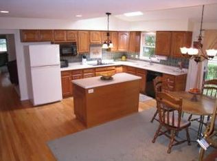 1 Stonegate, Buffallo Grove, IL 60089