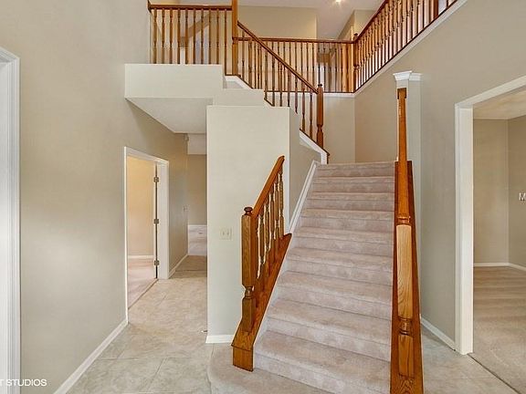 2nd image of 1237 Hollow Pine Dr