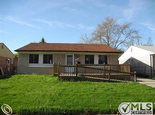 14220 Talbot Ave, Oak Park, MI 48237