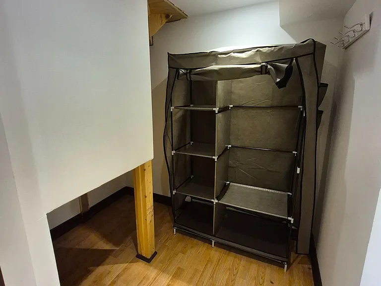 742 Hammersly Blvd #BASEMENT — Photo 22