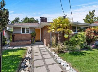 7143 Fauntleroy Way SW, Seattle, WA 98136