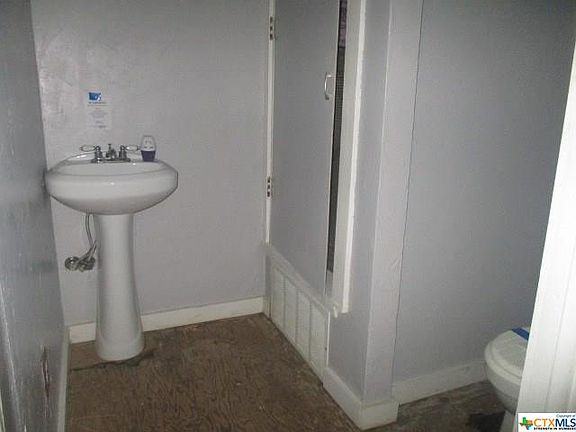 2nd image of 703 S 2nd St
